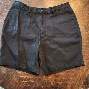 Roundtree & Yorke Easy Care Flat Front Classic Fit Shorts, Mens 38 Black